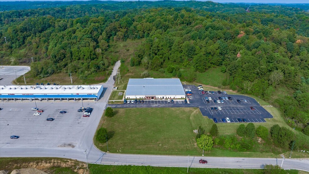 More Photos Of 61501 Southgate Rd, Cambridge Office For Lease