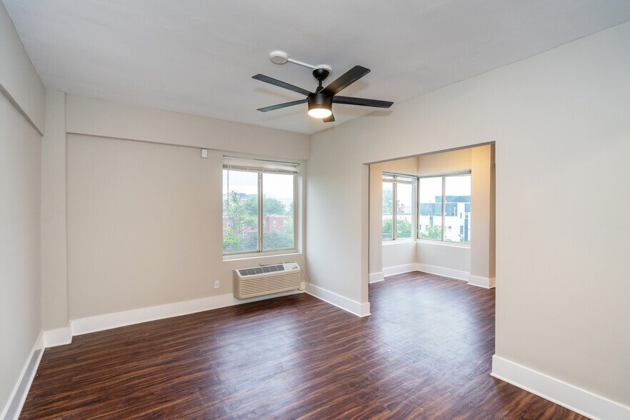 More Photos Of 2801 15th St NW, Washington Apartments For Sale