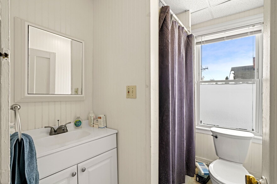 More Photos Of 7-17 School St, Merrimac Apartments For Sale