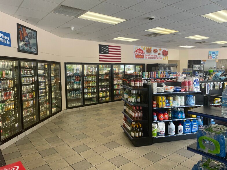 More Photos Of 201 W Sr-436, Altamonte Springs Convenience Store For Sale