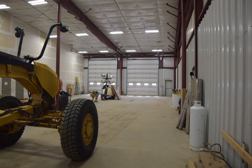More Photos Of 13545 Bassett Ln, Williston Warehouse For Sale