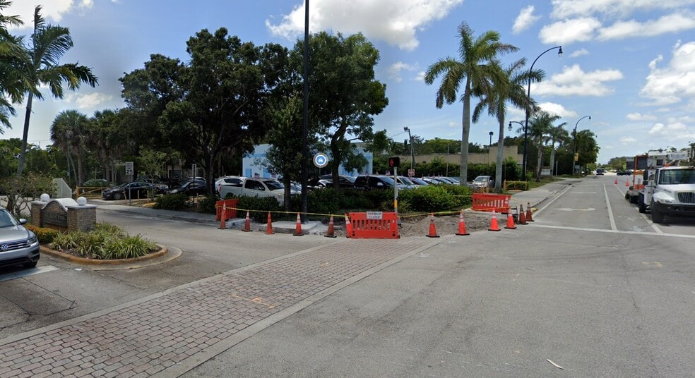 More Photos Of 600 S State Road 7, Plantation Auto Dealership For Sale