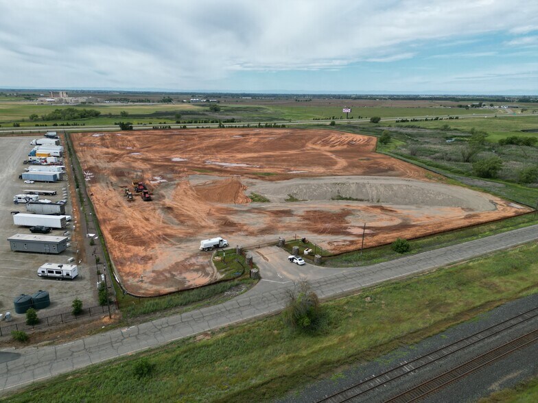 Primary Photo Of 3598 Rancho Rd, Wheatland Land For Lease