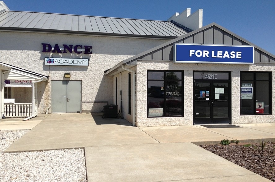 Primary Photo Of 4521 Plank Rd, Fredericksburg Storefront For Lease