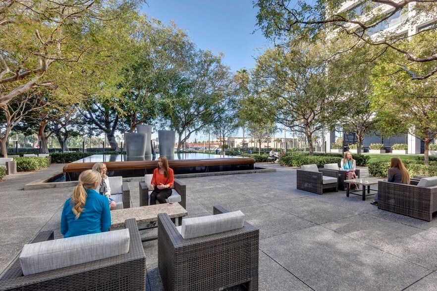 More Photos Of 620 Newport Center Dr, Newport Beach Office For Lease