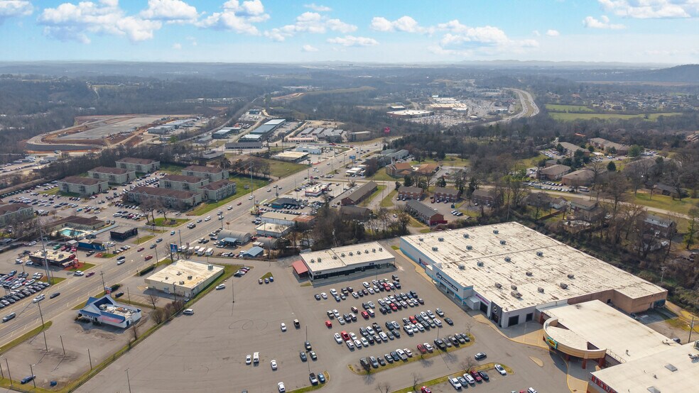 More Photos Of 3424-3436 Lebanon Pike, Hermitage Unknown For Lease