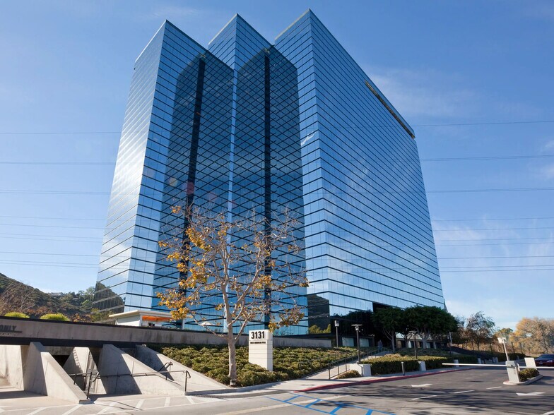 More Photos Of 3131 Camino del Rio N, San Diego Unknown For Lease