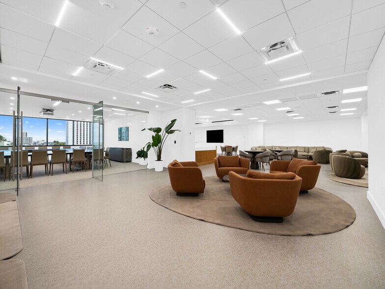 More Photos Of 500 E Broward Blvd, Fort Lauderdale Office For Lease