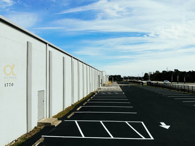 More Photos Of 1770 E Lake Mary Blvd, Sanford Warehouse For Sale