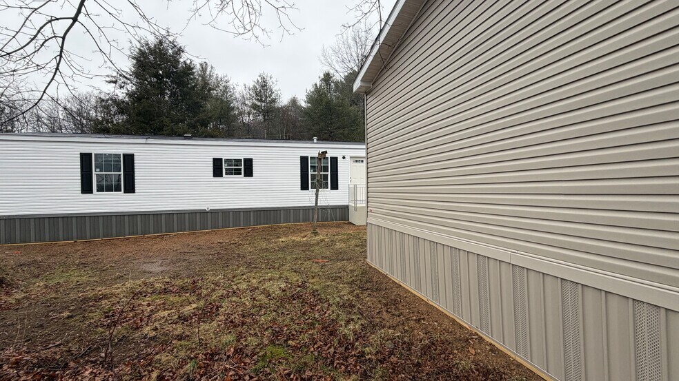 More Photos Of Chapel Dr, Pine Grove Manufactured Housing Mobile Home Park For Sale