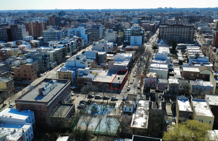 More Photos Of 3115 14th St, Astoria Land For Sale