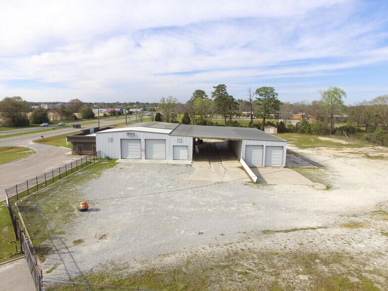 More Photos Of 3265 S Eufaula Ave, Eufaula Truck Stop For Sale