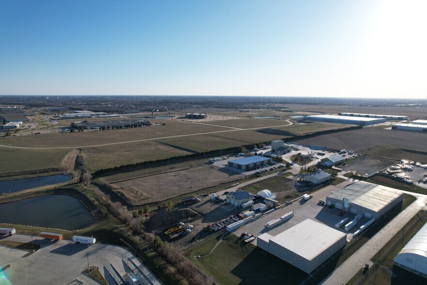 More Photos Of 4405 SE Beisser Dr, Grimes Industrial For Sale