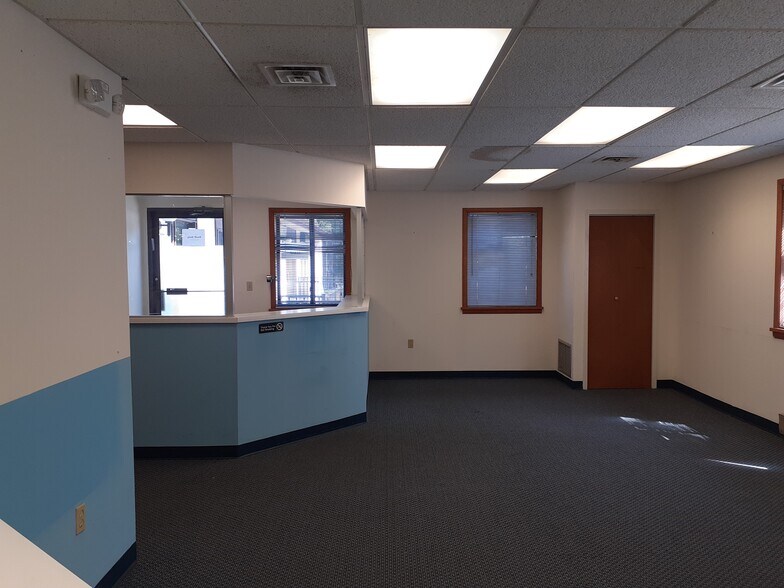 More Photos Of 505 NYS RTE 208, Monroe Office For Sale