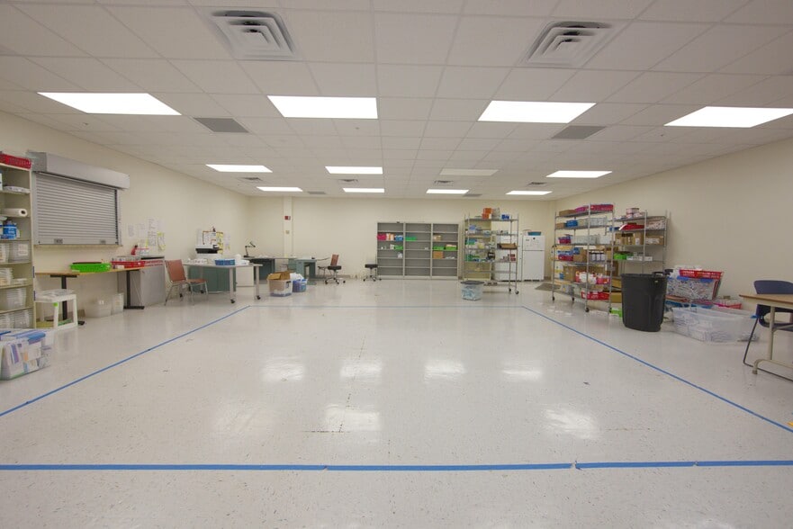 More Photos Of 3425 Lake Alfred Rd, Winter Haven Medical For Lease