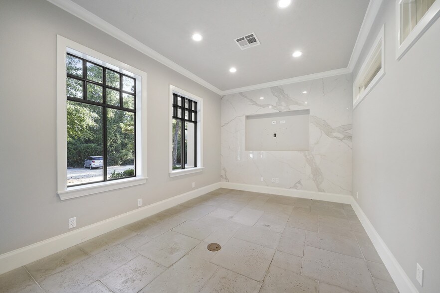 More Photos Of 61 Carlton Woods Dr, The Woodlands Office For Lease