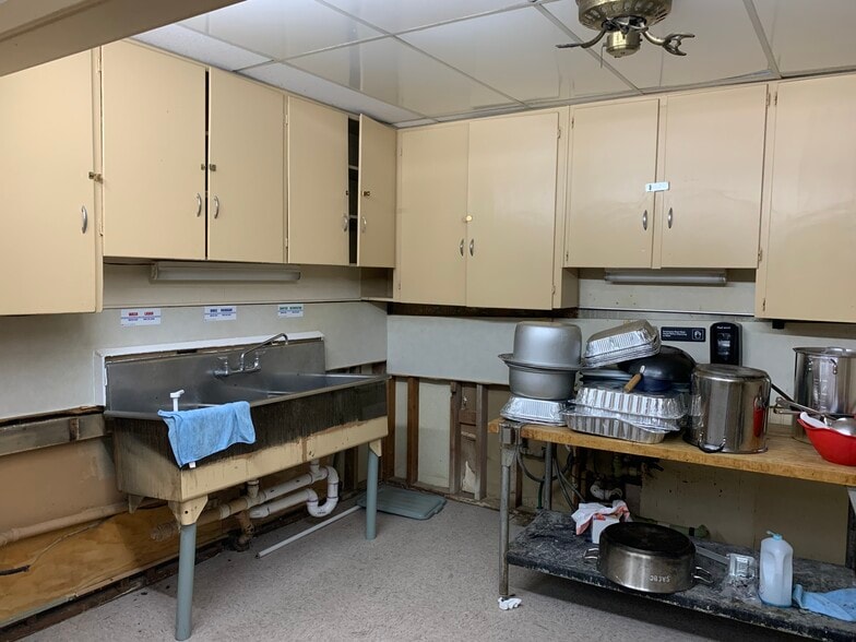 More Photos Of 4611 San Pedro, San Antonio Religious Facility For Sale