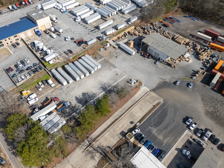 More Photos Of 2484 Forrest Park Rd SE, Atlanta Industrial For Lease