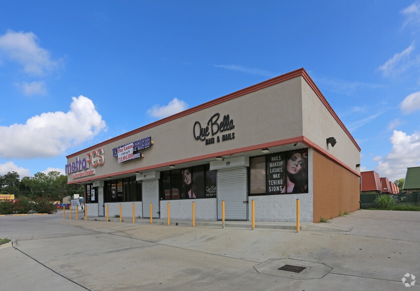 More Photos Of 319 Tidwell Rd, Houston Freestanding For Sale