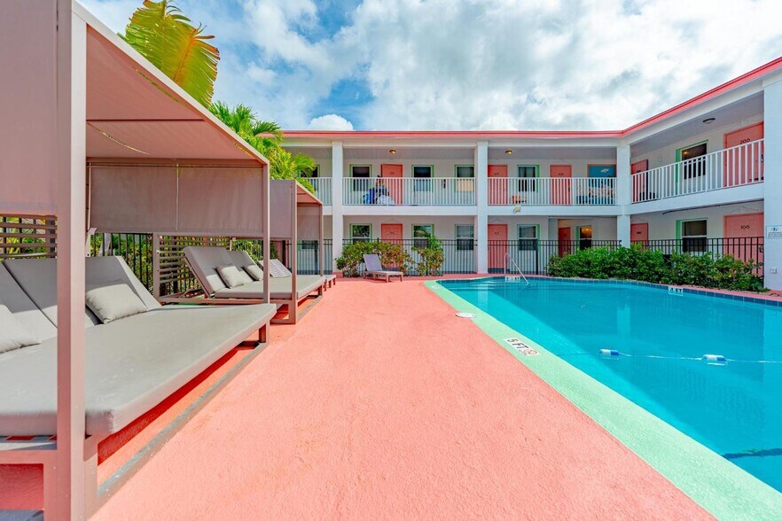 Primary Photo Of 333 Hamden Dr, Clearwater Beach Hotel For Sale