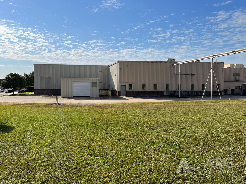 More Photos Of 8001 Knightdale Blvd, Knightdale Manufacturing For Lease