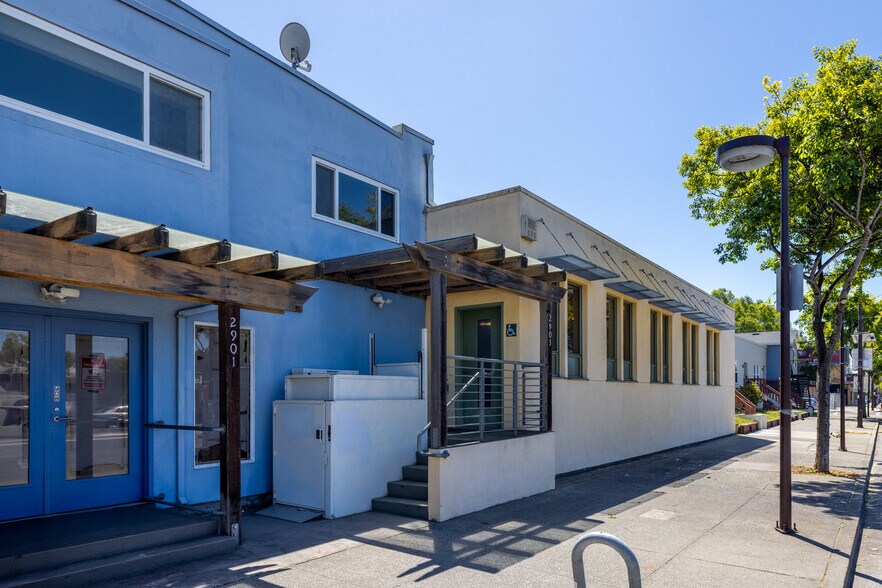 More Photos Of 2901-2903 Sacramento St, Berkeley Storefront Retail Residential For Sale