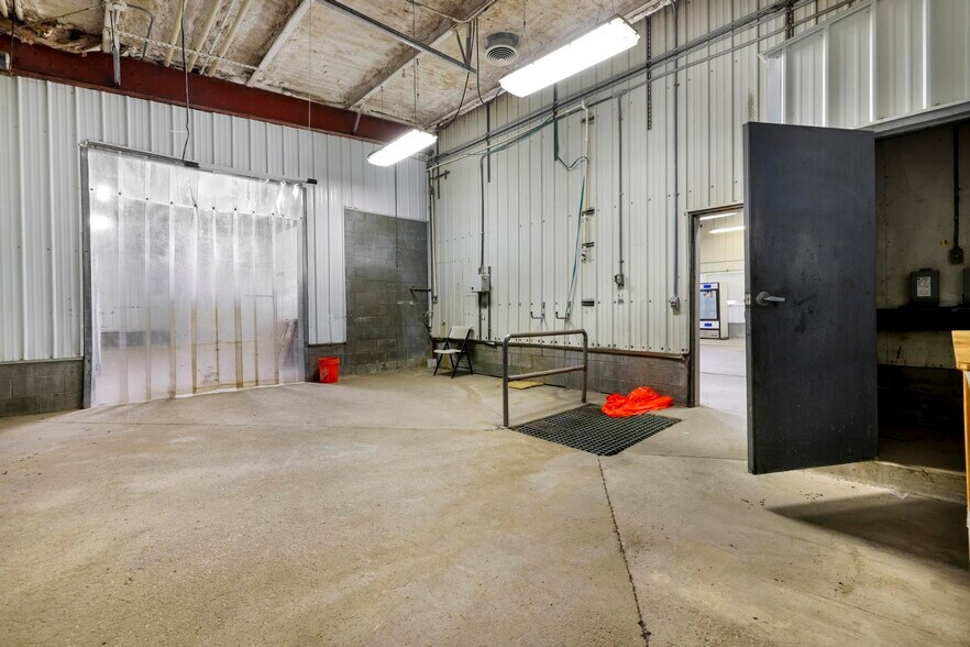 More Photos Of 4074 N 2000 E, Filer Warehouse For Sale