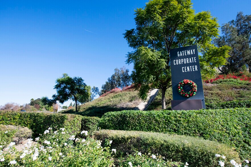 More Photos Of 1470 Valley Vista Dr, Diamond Bar Office For Sale