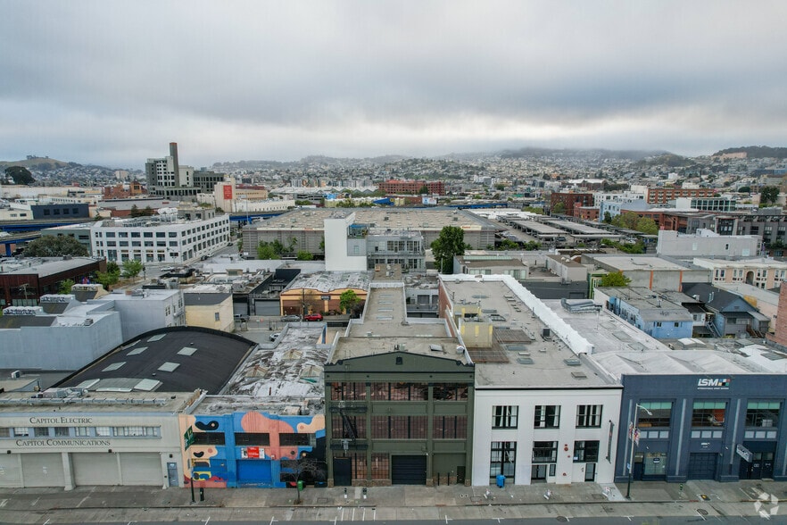 More Photos Of 460-464 9th St, San Francisco Loft Creative Space For Lease