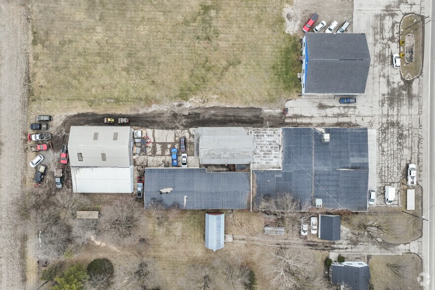 More Photos Of 312 W Main St, Delta Freestanding For Sale