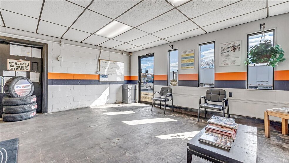 More Photos Of 2115 Union Blvd, Allentown Auto Repair For Sale