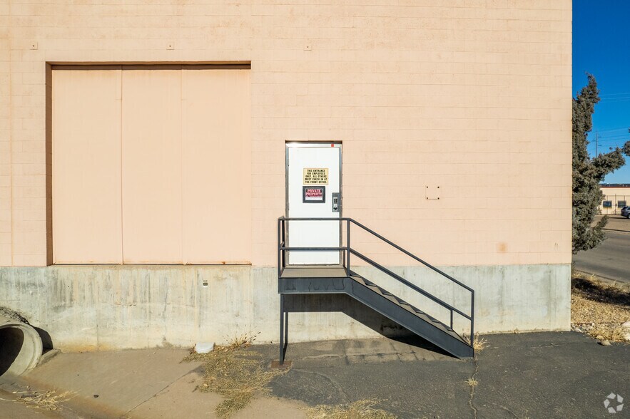 More Photos Of 450 25th St, Greeley Manufacturing For Sale