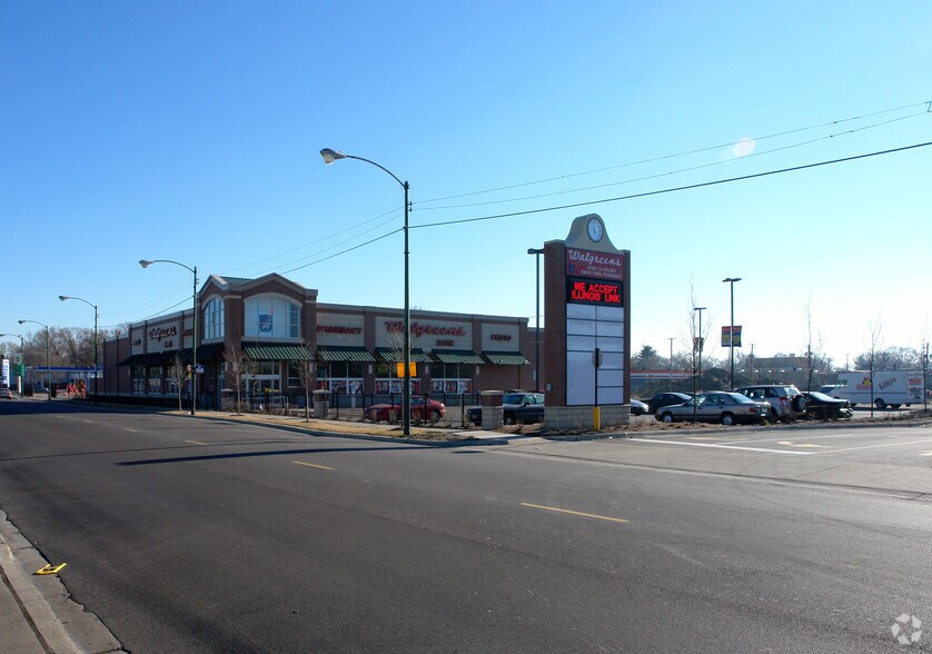 More Photos Of 833 W 115th St, Chicago General Retail For Lease