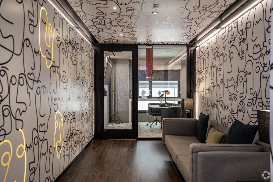 More Photos Of 1000 S Capitol St SE, Washington Apartments For Lease