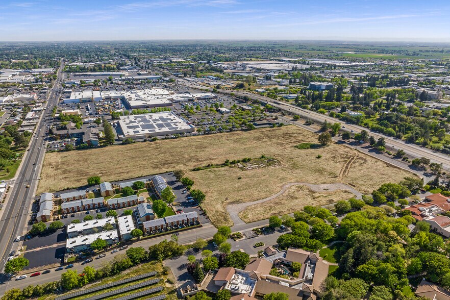 More Photos Of 1411 E Onstott Rd, Yuba City Land For Sale