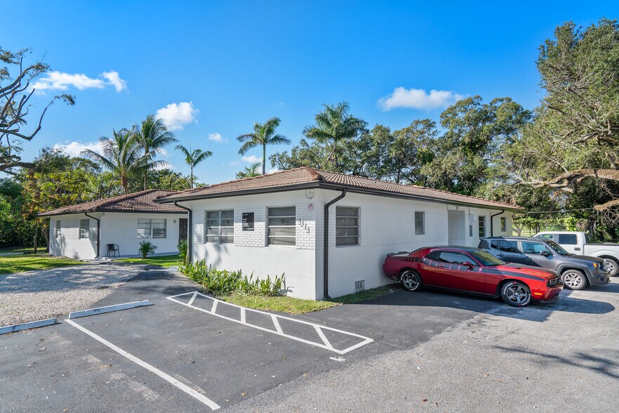 More Photos Of 3315-3331 SW 15th Ave, Fort Lauderdale Apartments For Sale