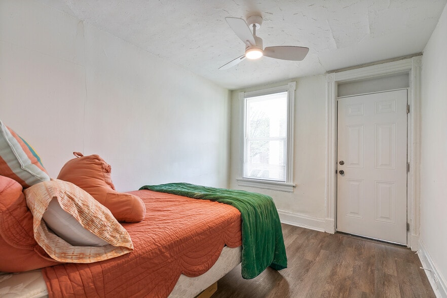 More Photos Of 4 S Auburn Ave, Richmond Apartments For Sale