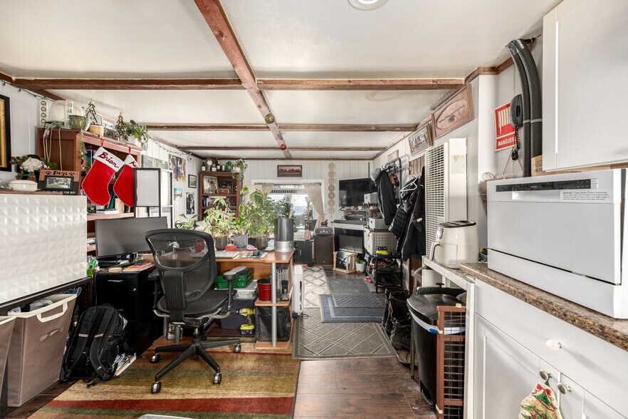 More Photos Of 8537 S Doubleheader Ranch Rd, Morrison Specialty For Sale