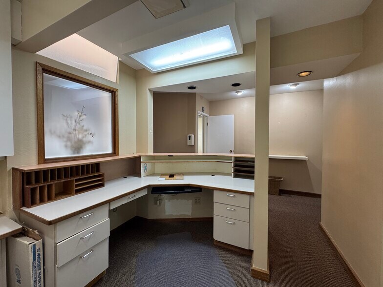 More Photos Of 917 The Alameda, Berkeley Medical For Sale