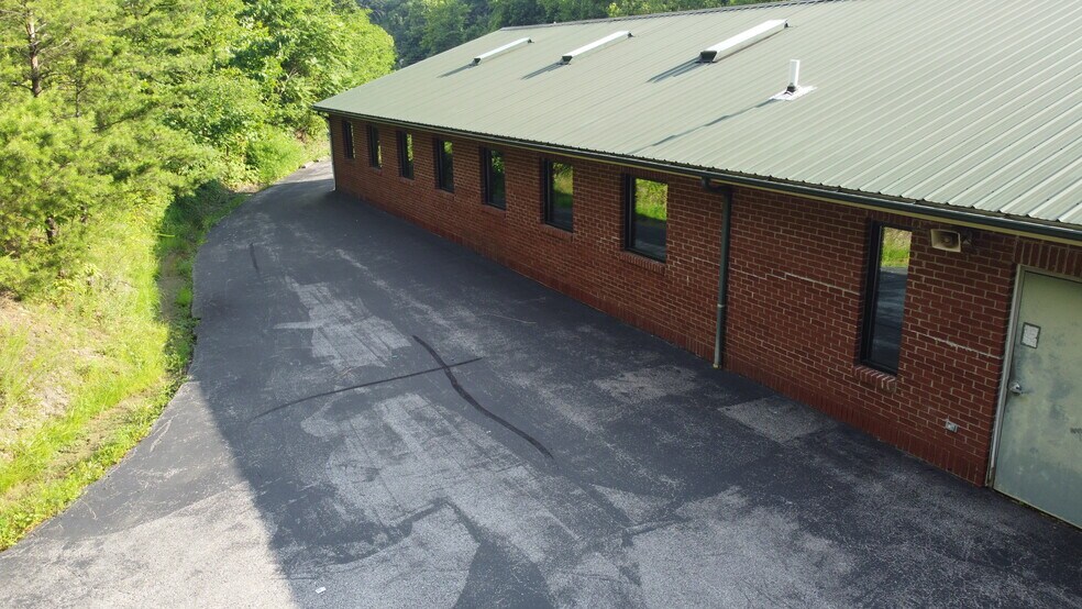More Photos Of 4750 S Ky Route 321, Hagerhill Medical For Sale