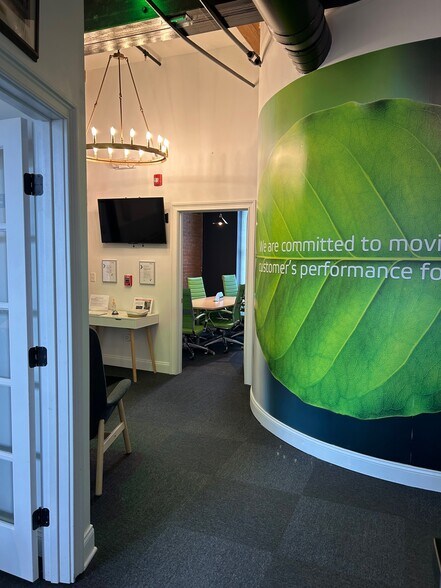 More Photos Of 79 Warren St, Glens Falls Apartments For Lease