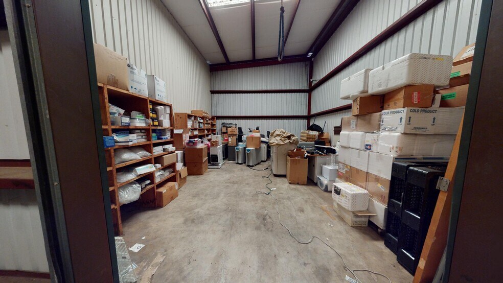 More Photos Of 2773 Marshall Dr, Tifton Warehouse For Sale