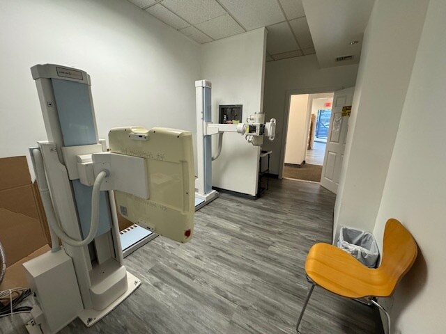 More Photos Of 52 E Rt-59, Nanuet Freestanding For Lease