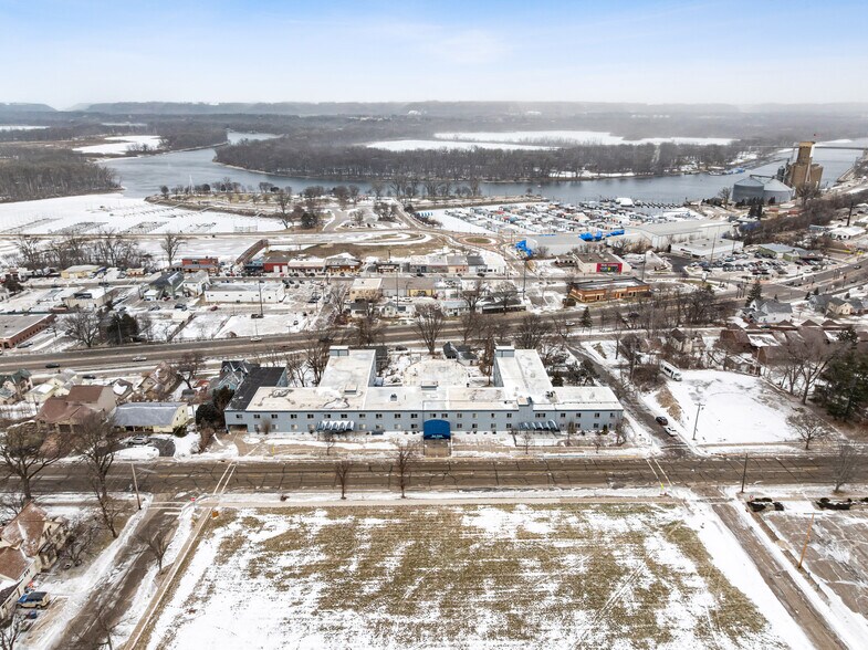 Primary Photo Of 1412 W 4th St, Red Wing Skilled Nursing Facility For Sale