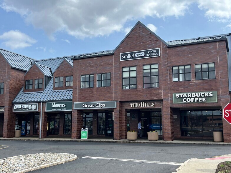 More Photos Of 400-470 US Highway 202/206 Dr, Bedminster Unknown For Lease