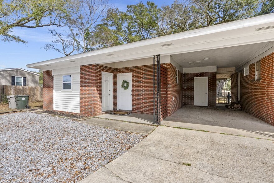 More Photos Of 9250 Untreiner Ave, Pensacola Office Residential For Sale