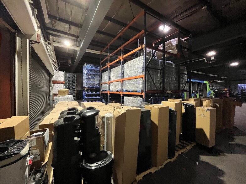 More Photos Of 36 Country Club Ln, Belmont Distribution For Sale