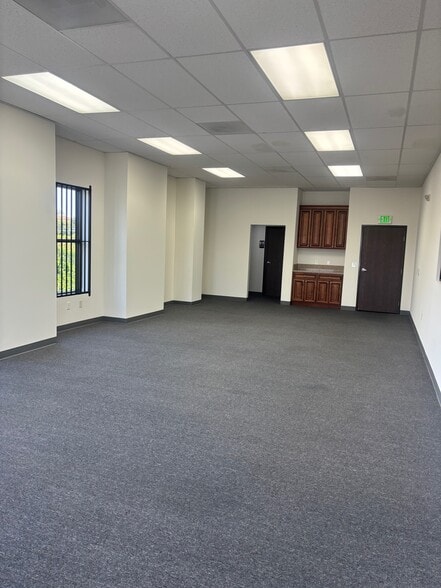 More Photos Of 2558 Strozier Ave, South El Monte Warehouse For Lease