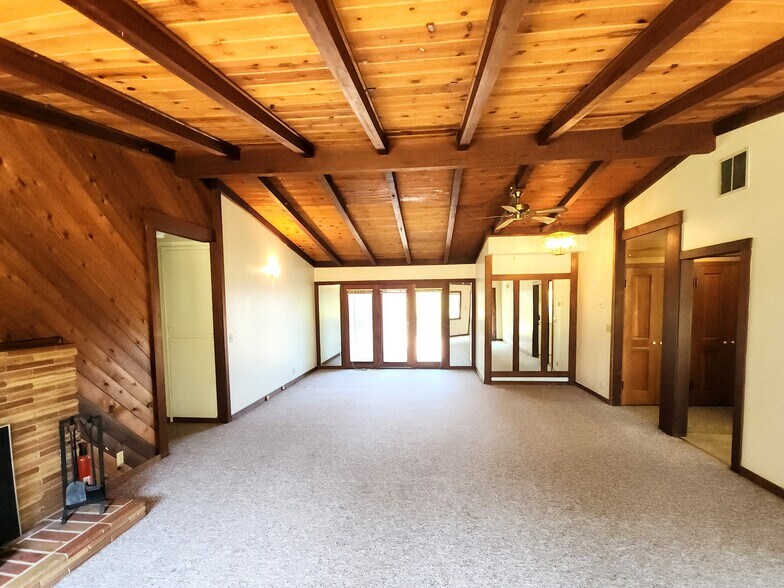 More Photos Of 23800 N Highway 1, Fort Bragg Apartments For Sale