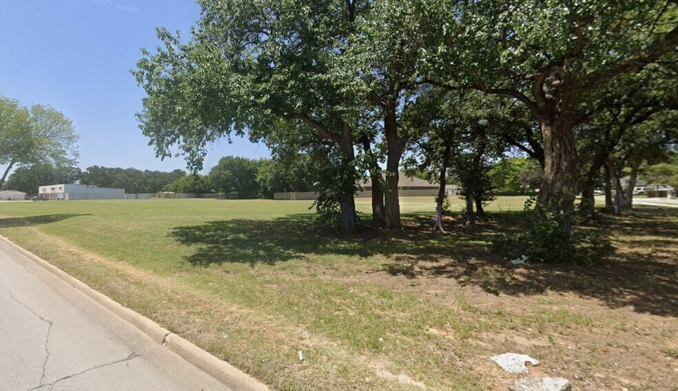 More Photos Of 3016 Elinor St, Fort Worth Land For Sale